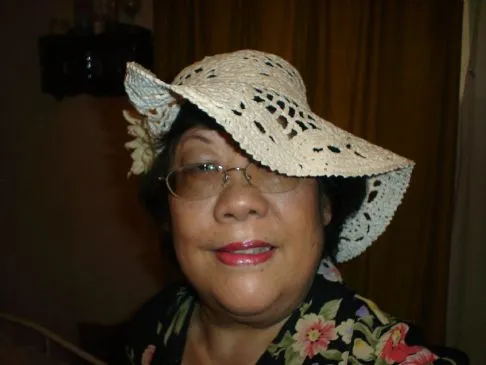 Knackiger Cheddar-Erbsensalat