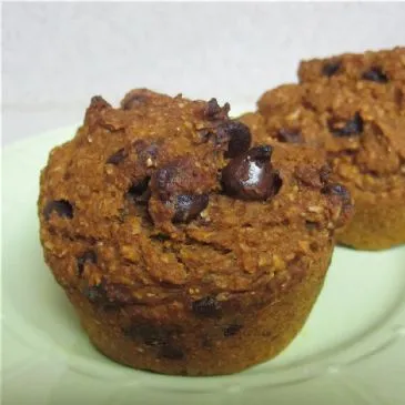 Kürbis-Schokoladenstückchen-Bran-Muffins