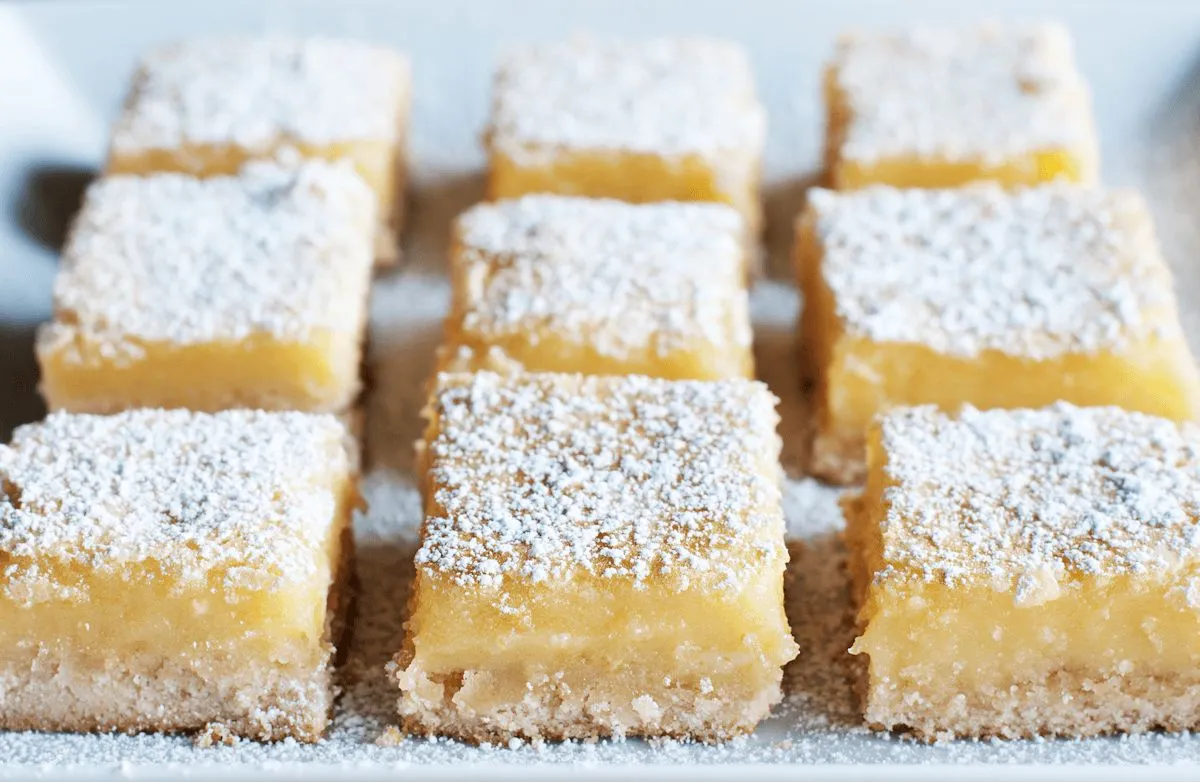 Leichte Zitronenriegel