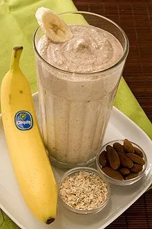 Bananen-Haferflocken-Smoothie