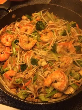 Garnelen- und Hühnchen-Pfanne