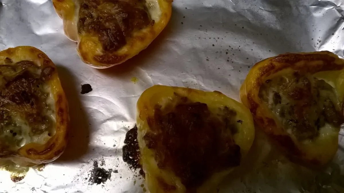 Philly Cheesesteak gefüllte Paprika