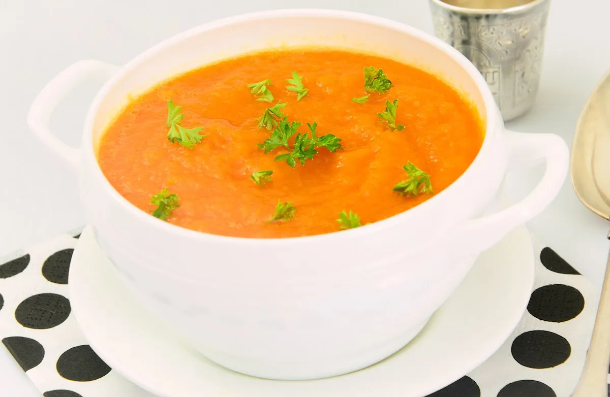 Karotten-Curry-Suppe von FANNETASTIC FOOD