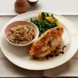 Gefüllte italienische Hähnchenbrust