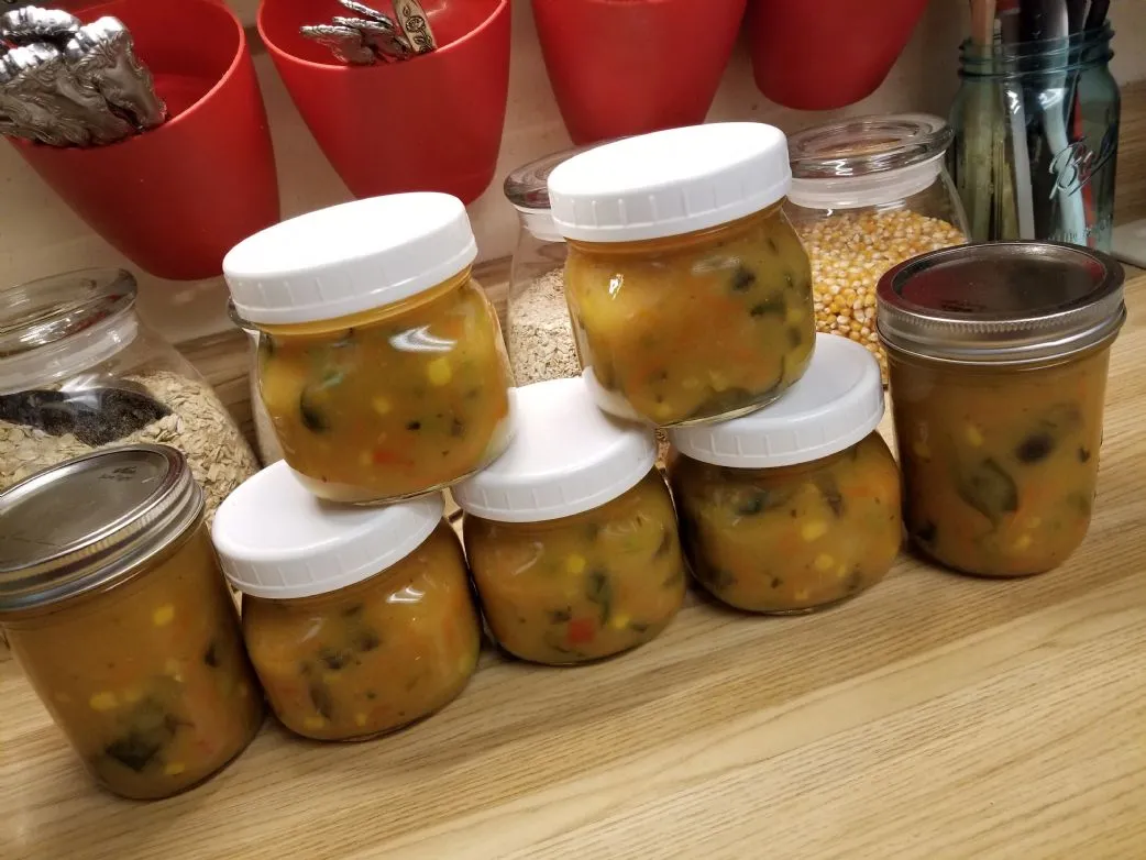 Cremige Curry-Gemüsesuppe