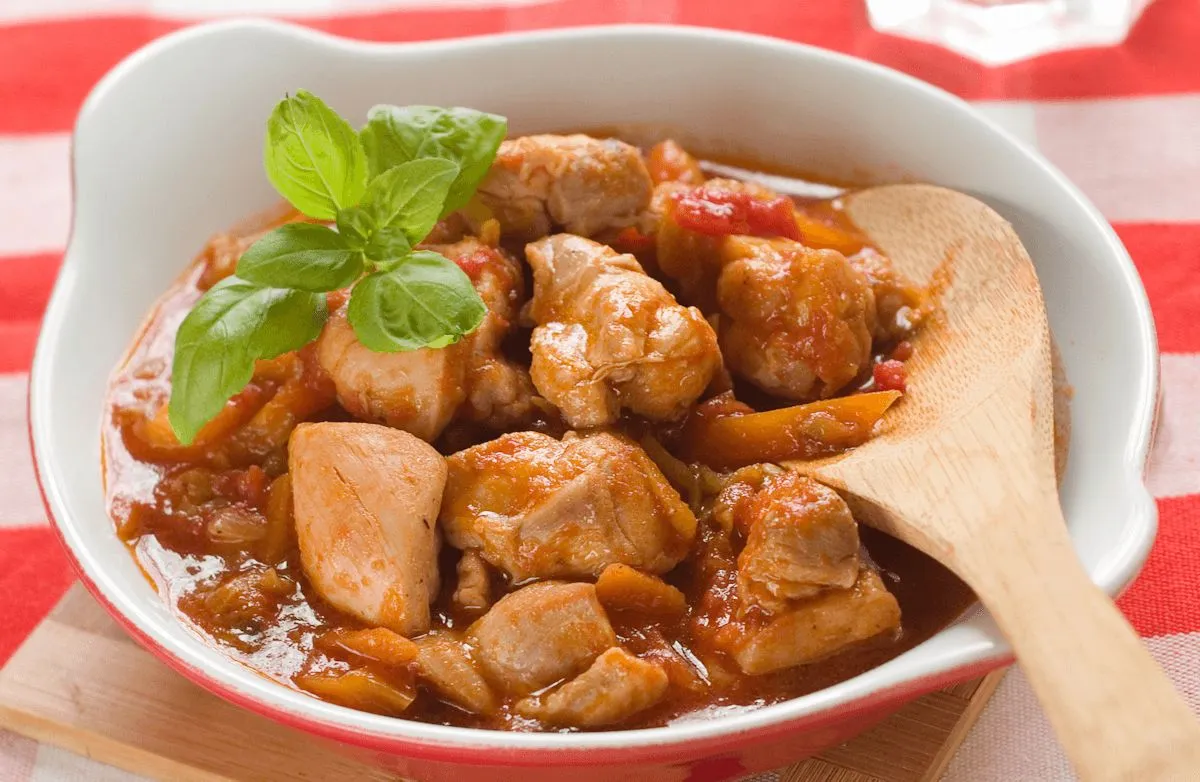 Hähnchen und Bohnen aus dem Slow Cooker im provenzalischen Stil