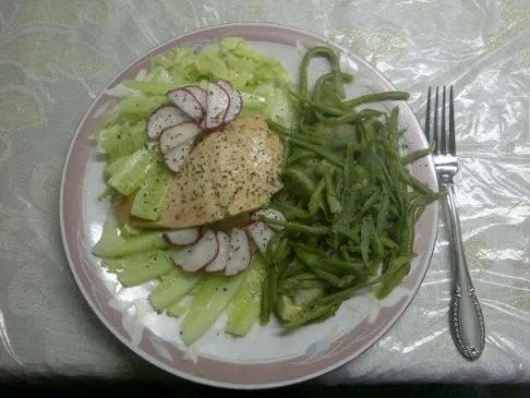 Lachs-Salat mit Weißwein