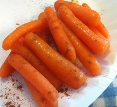 Kandierte Karotten in der Mikrowelle