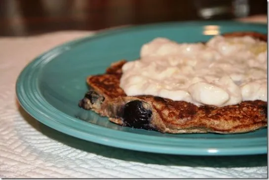 Joghurt-Mandel-Bananen-Topping