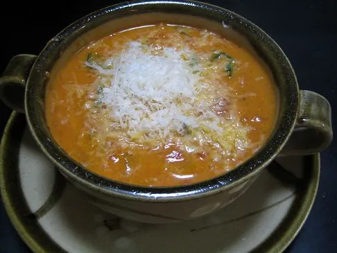 Tomaten-Basilikum-Suppe