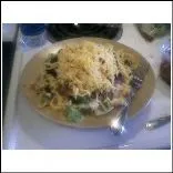 Würziger Parmesan-Thunfischsalat