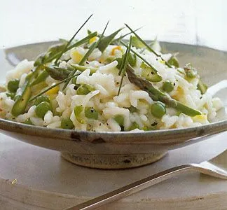 Risotto mit Spargel und Erbsen