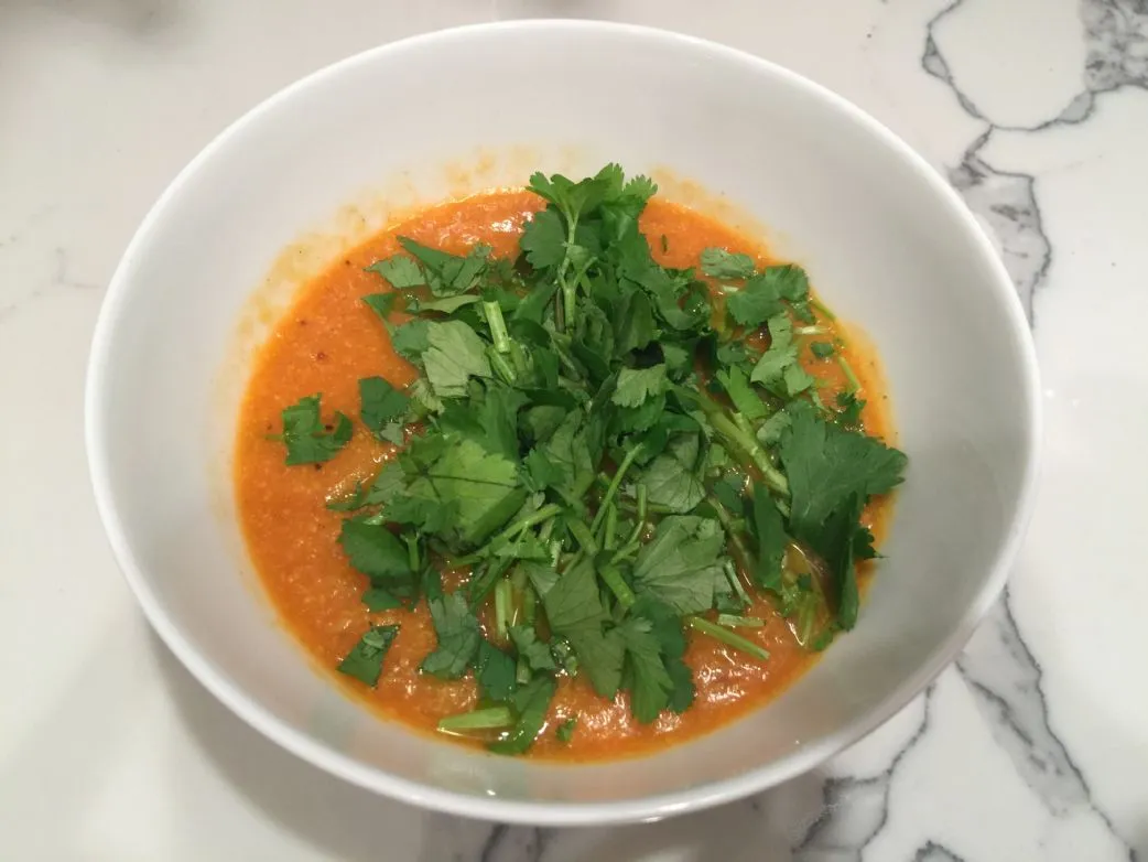 Herzhafte & gesunde Blumenkohlsuppe!