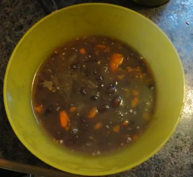 Ya-Ya Schwarze-Bohnen-Suppe