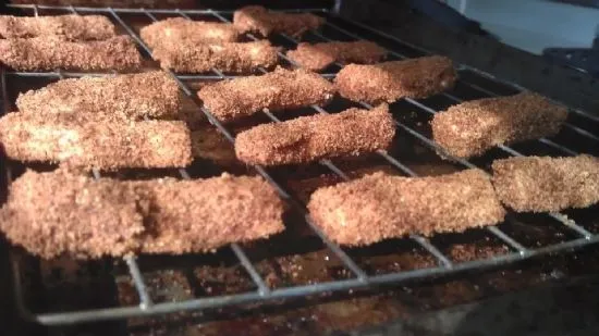 Gebackene Mozzarella-Sticks