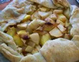 Apfel-, Pfirsich- und Birnen-Galette