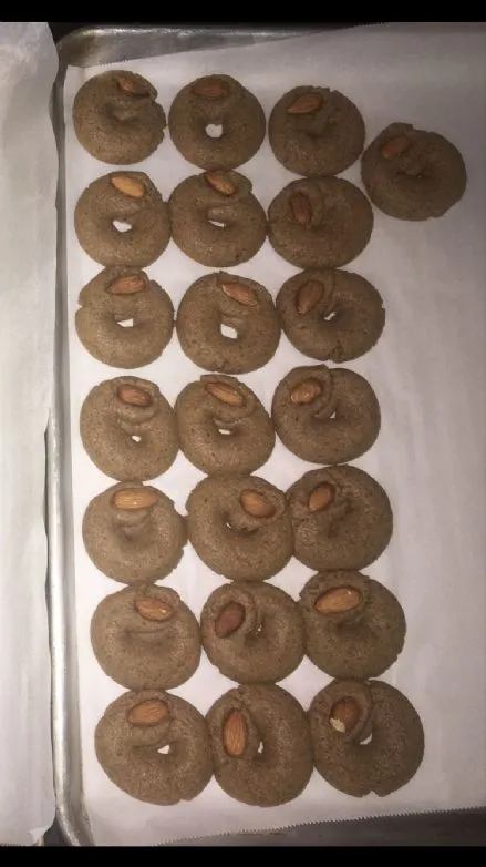 Gesunde Ghorayeba (Mandelbutterkekse)