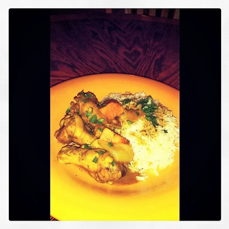 Erdnussbutter-Curry-Flügel & Basmati-Reis