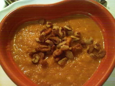 Rohes Süßkartoffel-Soufflé