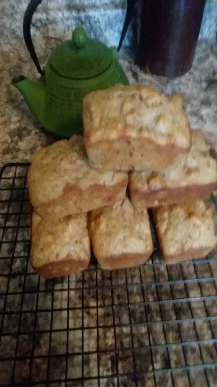 Nussige Bananen-Mini-Laibe