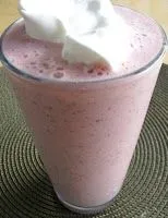 Erdbeer-Haferflocken-Joghurt-Smoothie