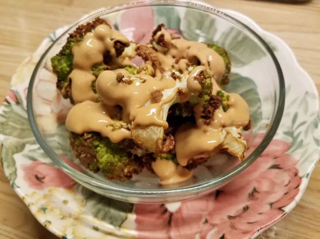 Einfache Thai-Erdnusssoße