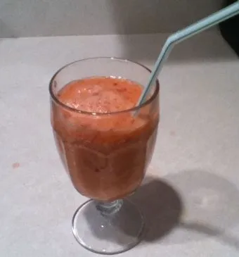 Fruchtige Mocktails zum Sonnenaufgang