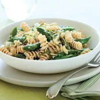 WW Rotini mit Basilikum und Zuckerschoten