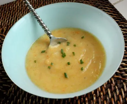 Cremige Blumenkohlsuppe (ohne Sahne)
