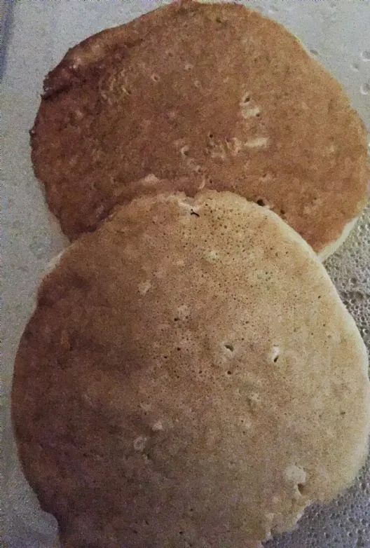 Mandelmilch-Pfannkuchen