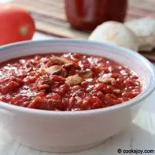 Champignons & Tomatensauce