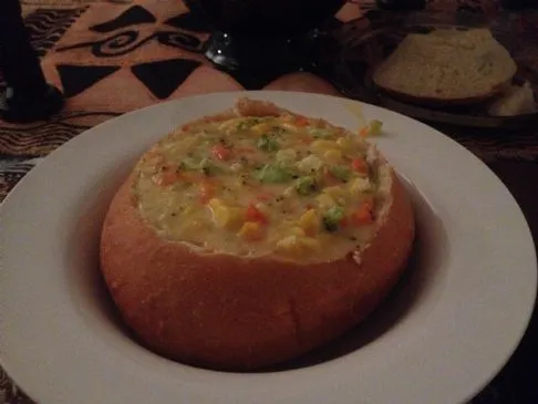 Brokkoli-Mais-Cheddar-Käse-Suppe