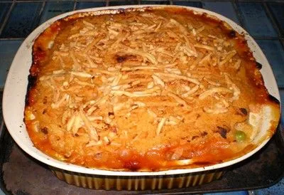 Thunfisch-Lauch-Tomaten-Pie