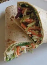 Einfacher Hummus-Wrap
