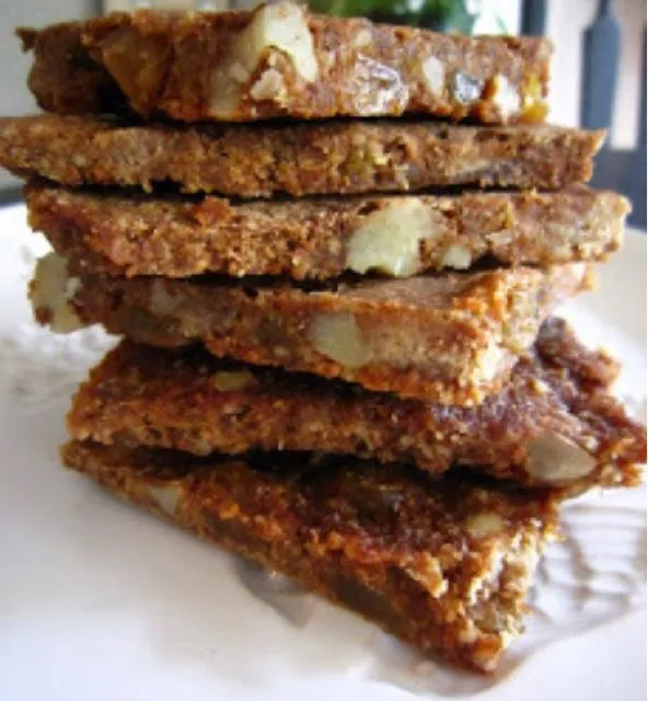 Rohes Karotten-Bananenbrot WFPB