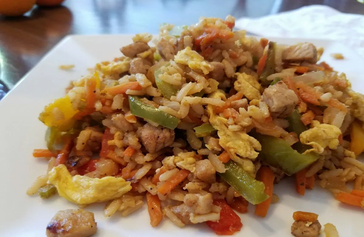 Gebratener Reis mit Schweinefleisch