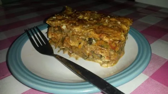 Lasagne ohne Stärke (9,4 g Netto-Kohlenhydrate pro Portion)