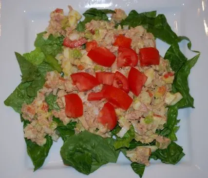 Großer Thunfischsalat