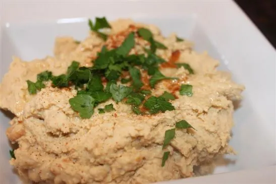 Einfacher Hummus