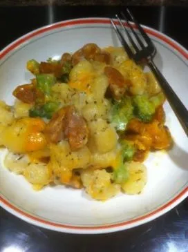 Gnocchi-Auflauf - Käsebrokkoli & scharfe Würstchen