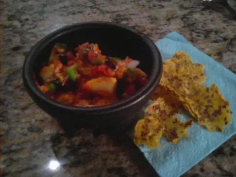 Scharfes Gemüse-Chili (roh & glutenfrei)