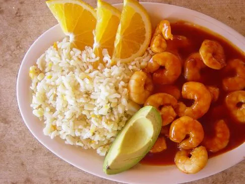 Schnelle und einfache Camarones A La Diabla