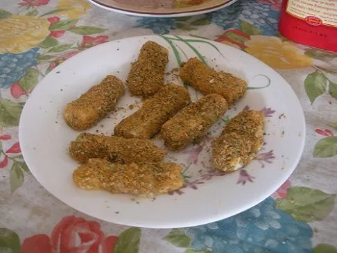 Leichte Mozzarella-Sticks
