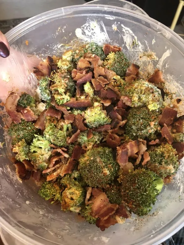 Brokkoli-Cranberry-Frühlingssalat