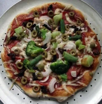 Hausgemachter Pizzateig (1 Portion = 1/6 einer Pizza)