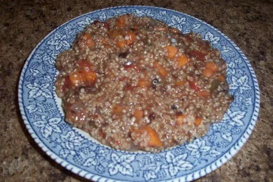 Schwarze Bohnen mit Süßkartoffel und Quinoa
