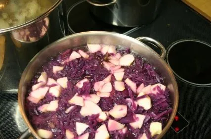 Süß-saurer Rotkohl