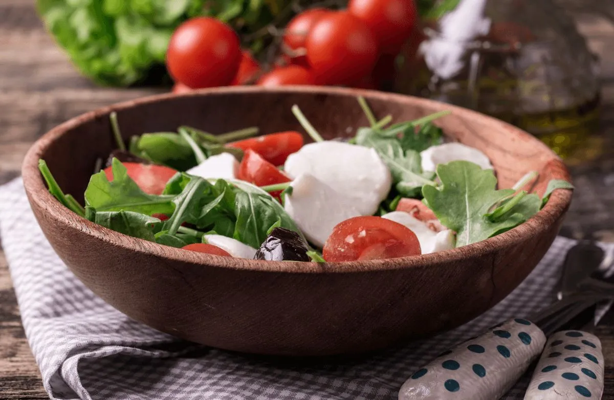 Tomaten-Mozzarella-Salat