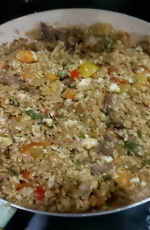 Gebratener Blumenkohlreis mit Kiemen