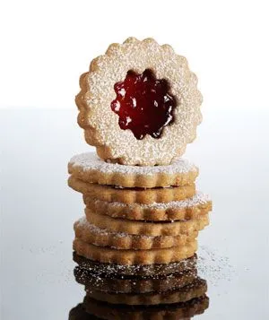 Linzer Himbeer-Mandel-Kekse (1 Stück = 125 kcal)